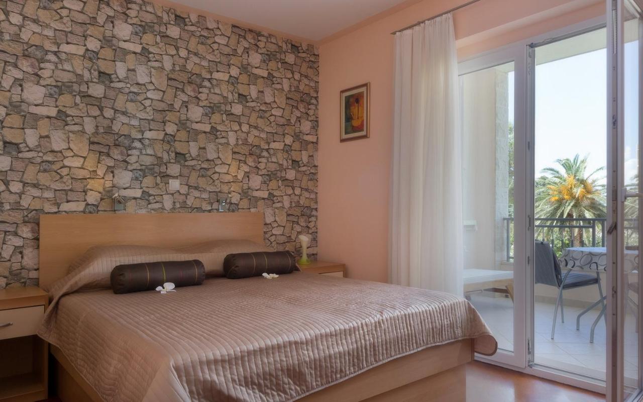 Villa Alesa Тучепи Экстерьер фото