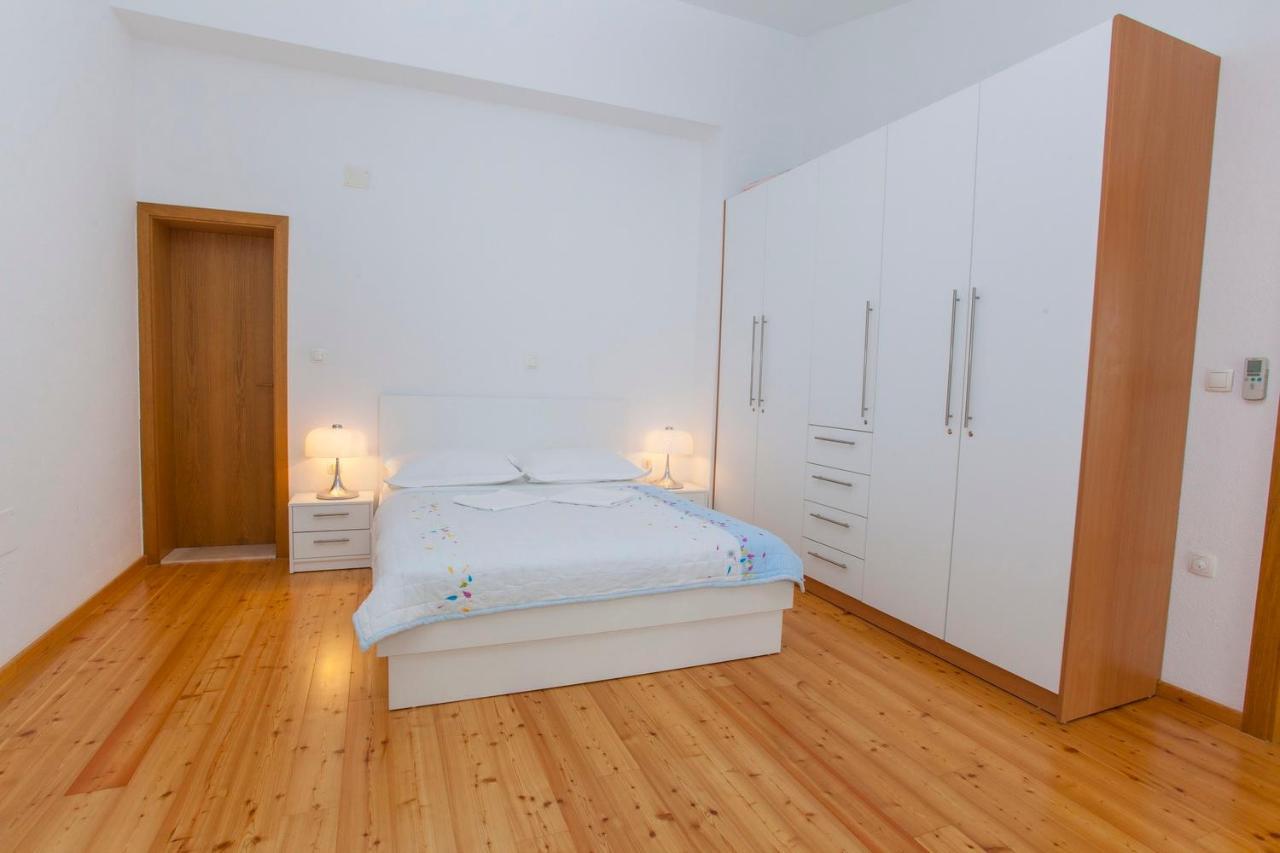 Villa Alesa Тучепи Экстерьер фото