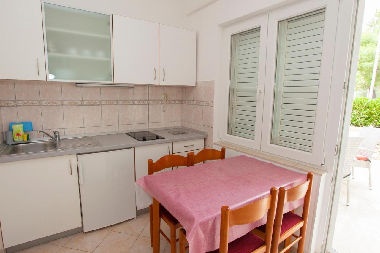 Villa Alesa Тучепи Экстерьер фото